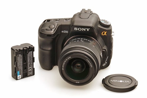 Fotocamera dslr sony alpha 200 - fotocamera,