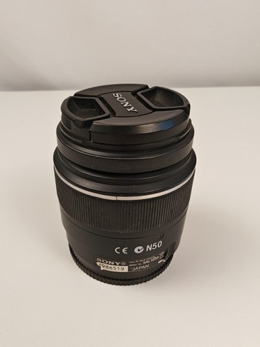 Sony 3 5 - dt, f/3.5-5.6